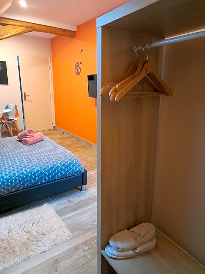 Chambre d'hôtes SOPHORA - Les Clés des Lys