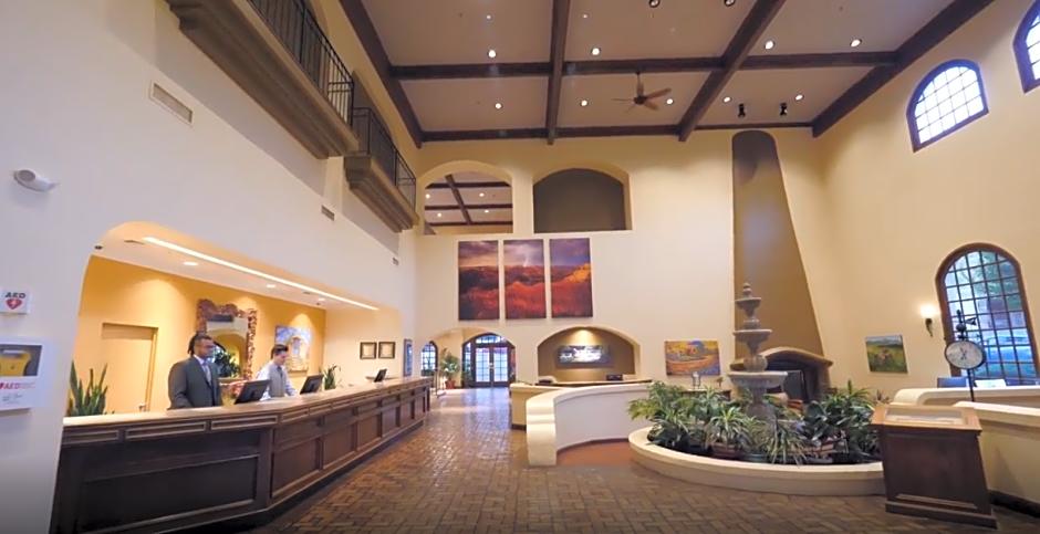 Los Abrigados Resort
