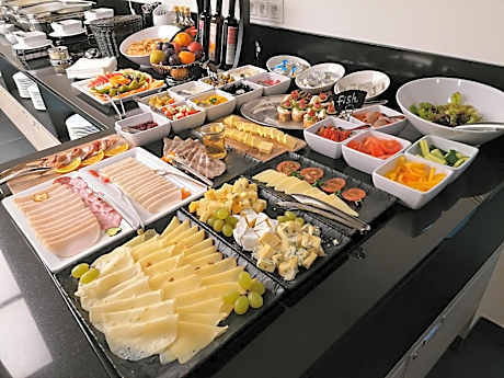 Apartment Superior with Balcony - 4 pax