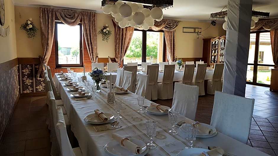 Pokoje i domki Saraceńska Chata