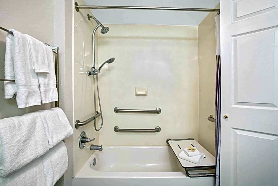 La Quinta Inn & Suites by Wyndham San Marcos