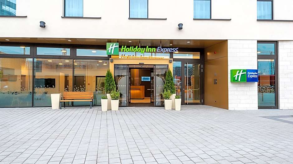 Premier Inn Mannheim City Centre