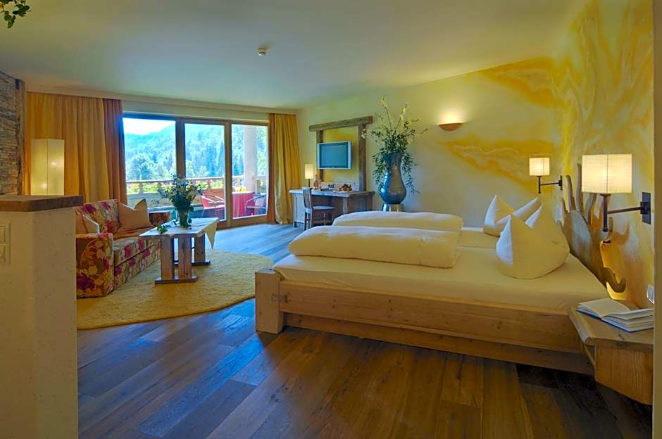 Feuriger Tatzlwurm Berghotel & Spa, BW Signature Collection