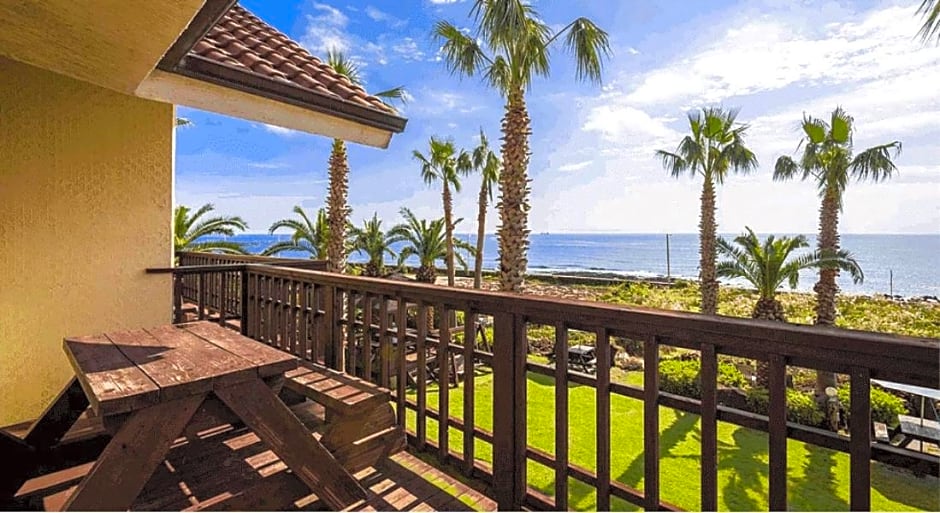 Long Beach Pension