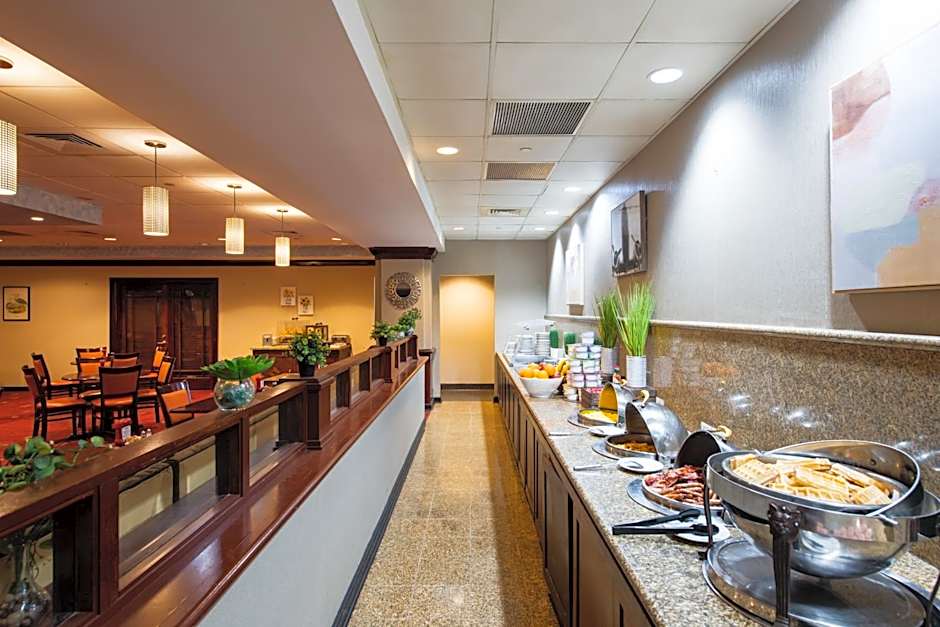 Crowne Plaza Newark Airport By IHG