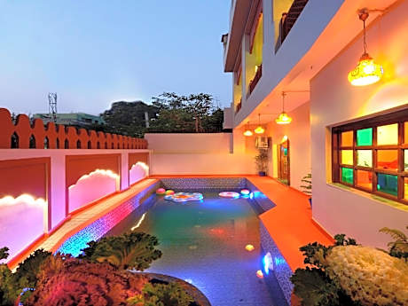 Taj Haveli Agra Hotel