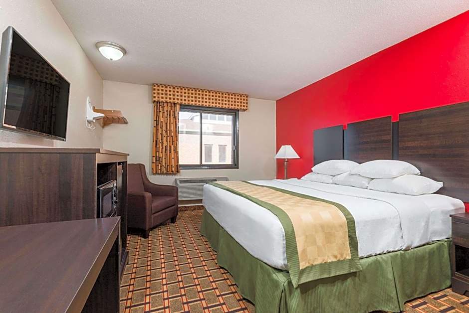 Days Inn by Wyndham Muncie -Ball State University