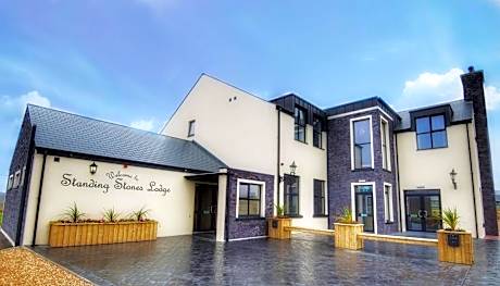 Standing Stones Lodge