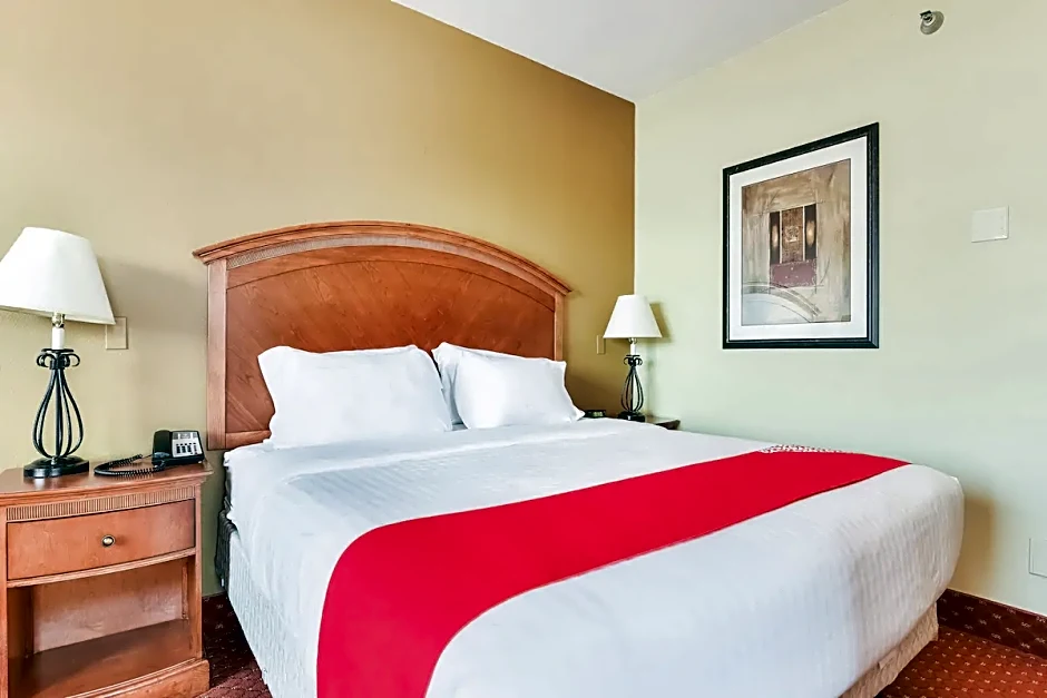 OYO Townhouse Oklahoma City Airport