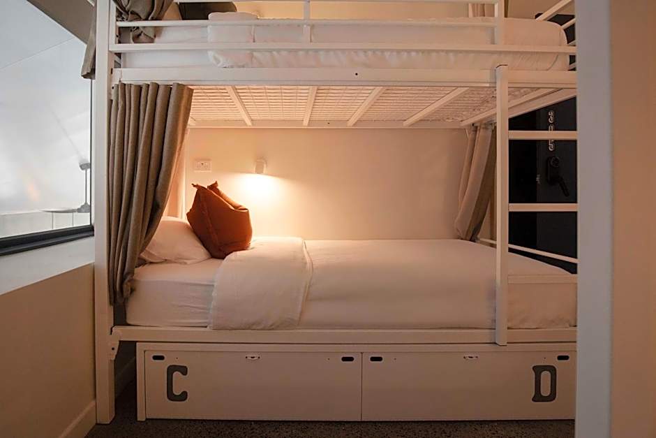 Little Drifter Cairns