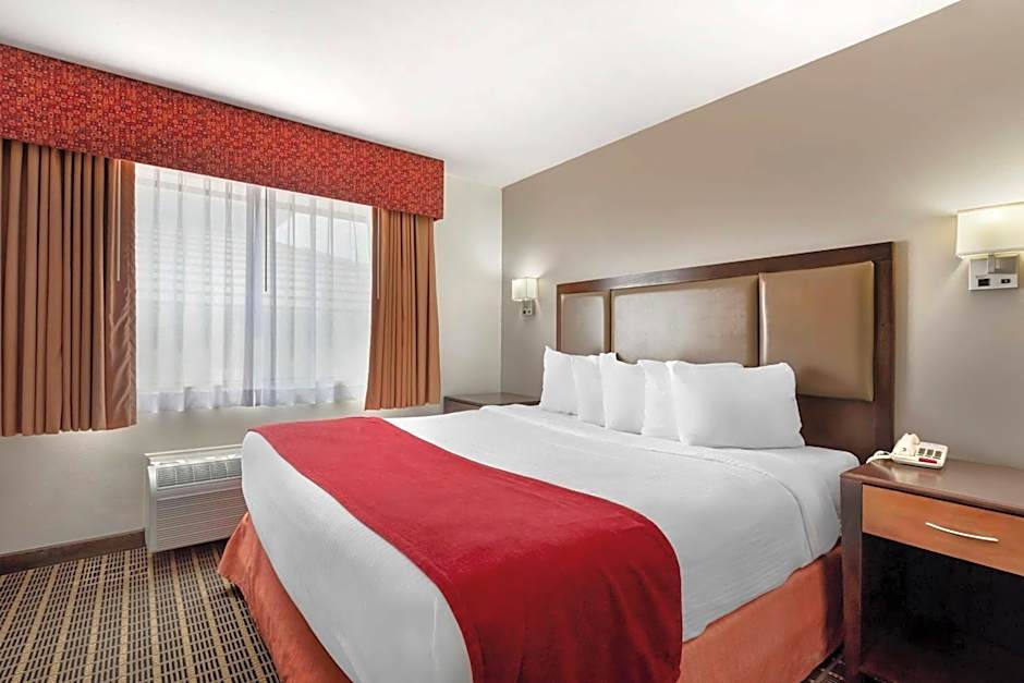 Best Western Plus Eagleridge Inn & Suites