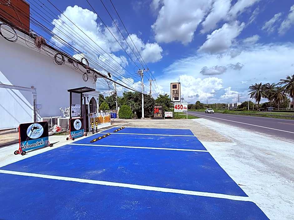 PJ Loft Hotel EV Station Lopburi