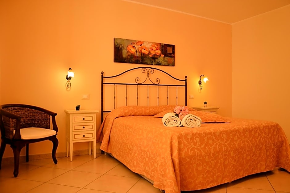 Attinia – San Vito Lo Capo, CA