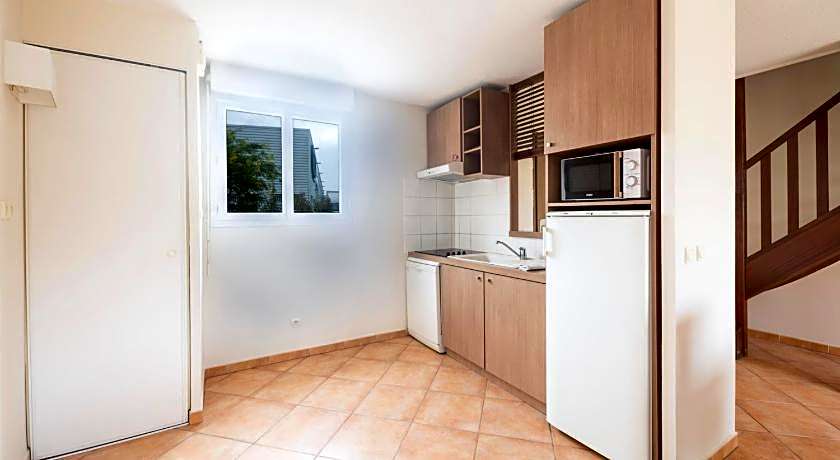 Park & Suites Village Aix-Le Rousset