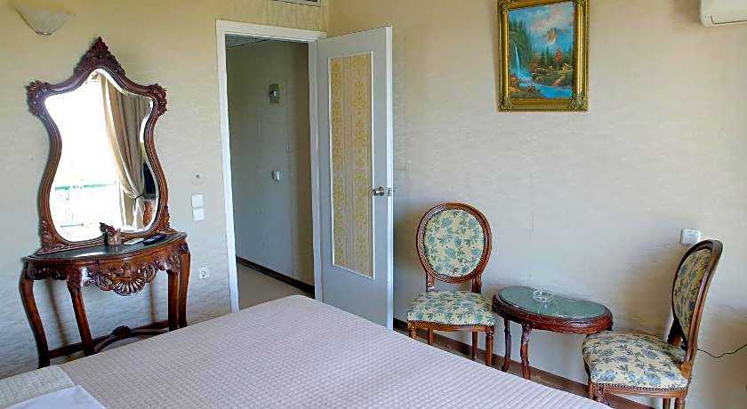 Hotel Anesi