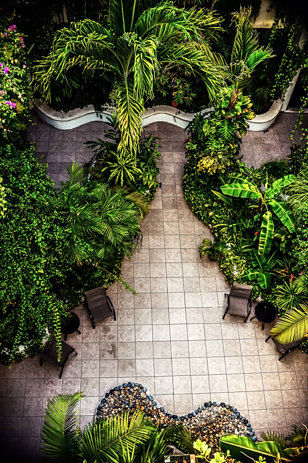 Encanto Riviera Condohotel
