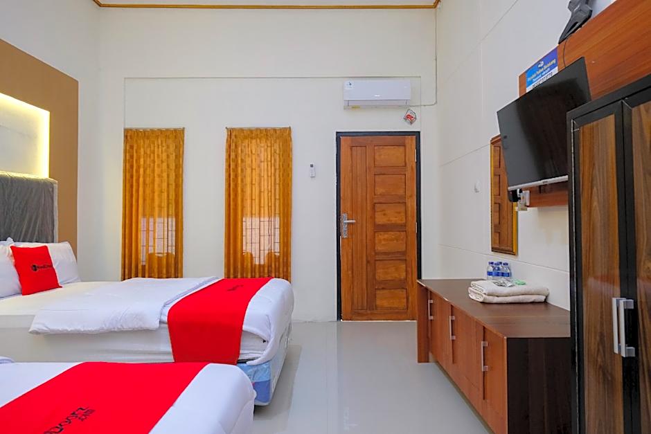 RedDoorz near Museum Gunung Merapi