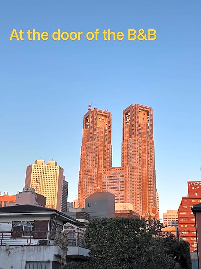 season guest house in nishi shinjuku 100 square meters, 4 bedrooms, 2 living rooms