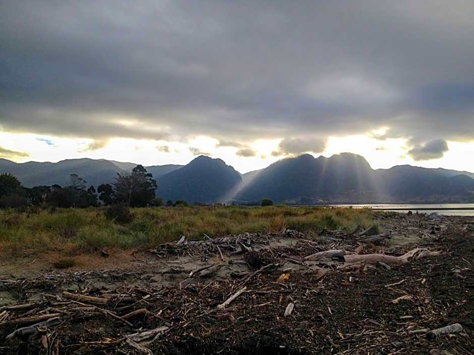 The Station House Motel