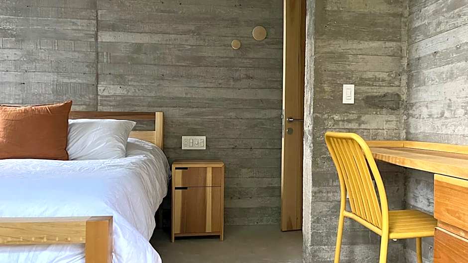 Ona & Sich - Casa Macu Saladita surf break