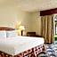 Golden Sails Hotel