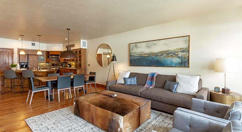 Lodges At Deer Valley