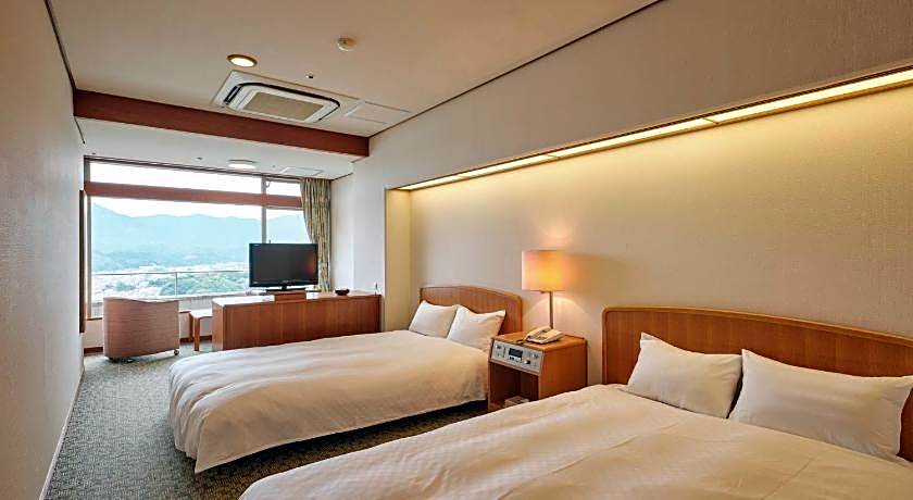 Hotel Urashima