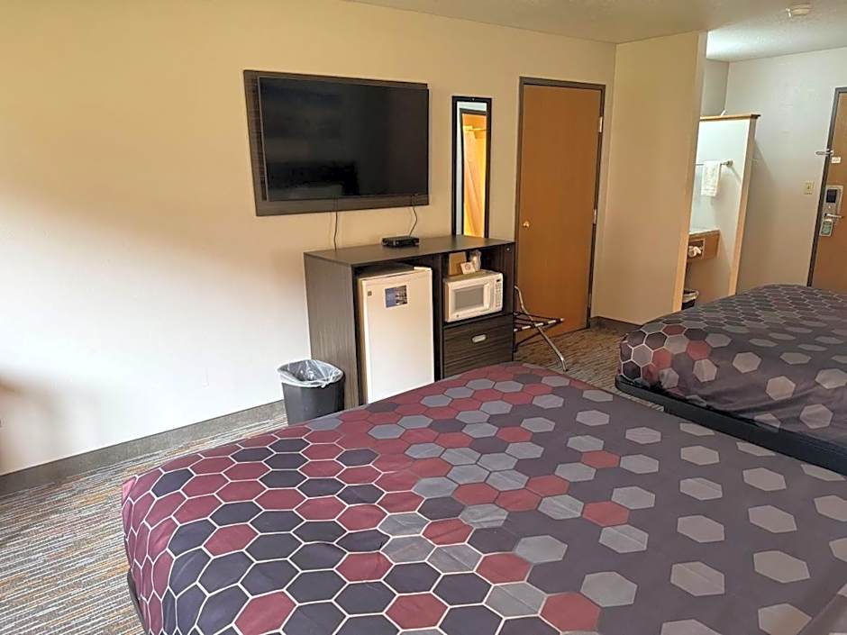 Country Haven Inn
