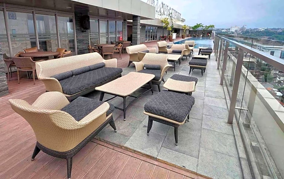 Louis Kienne Hotel Simpang Lima