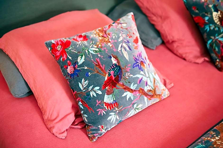 La Grande Maison De Nans