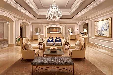 Eau Palm Beach Resort & Spa