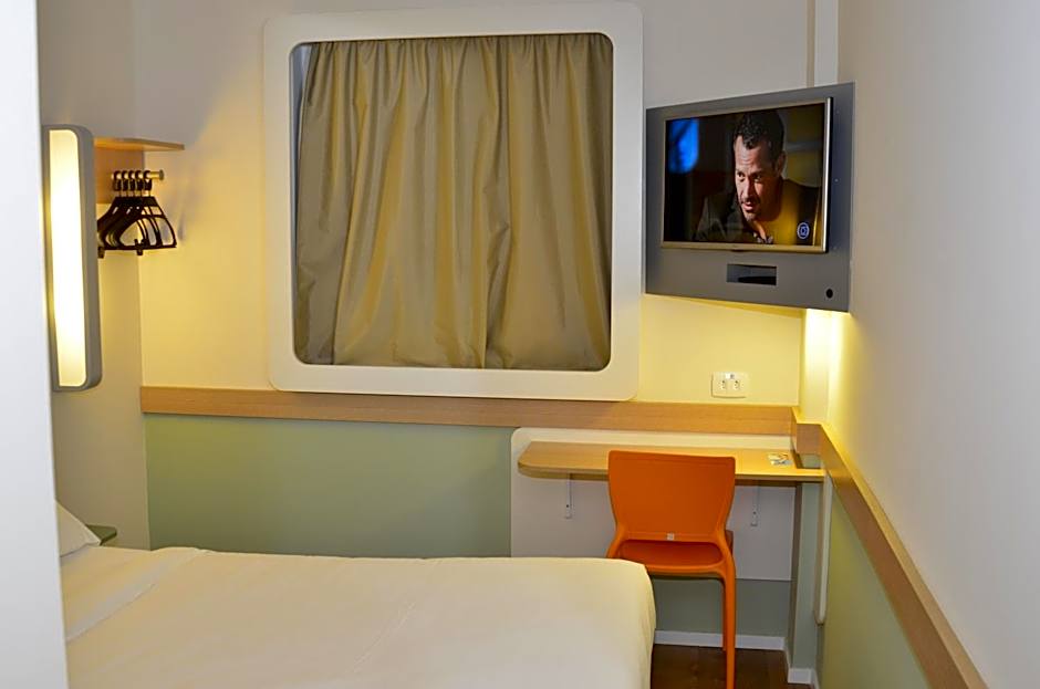 Ibis Budget Curitiba Aeroporto
