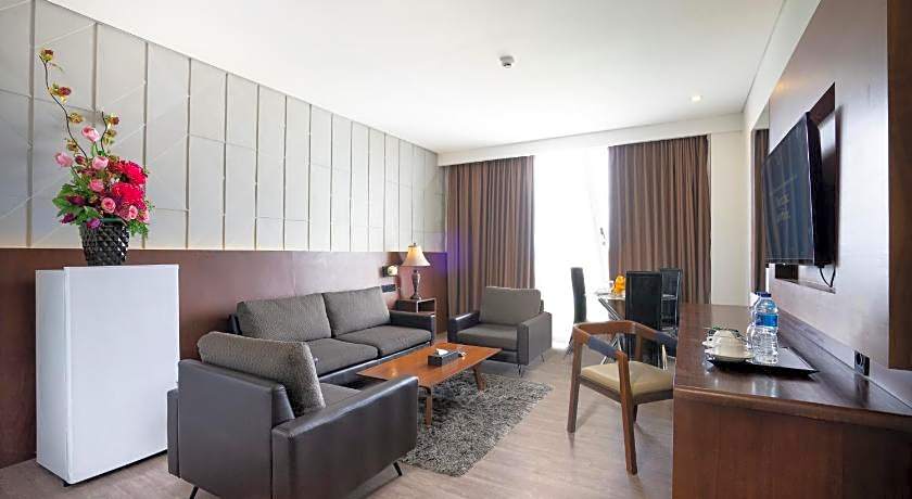 Golden Tulip Pontianak