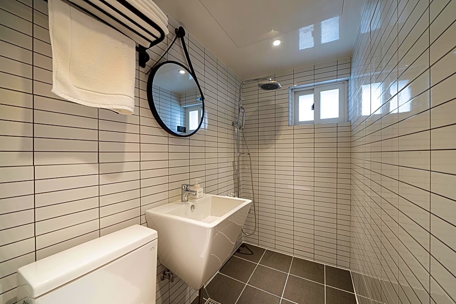 Busan Seomyeon Business Hotel J7                                                                