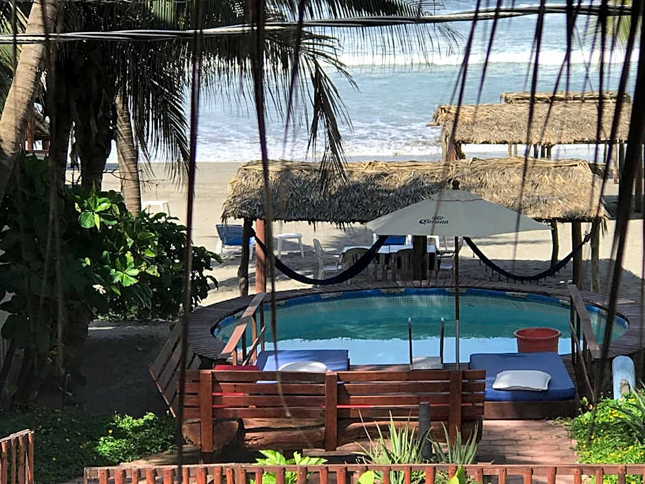 Casa de Las Olas Surf & Beach Club
