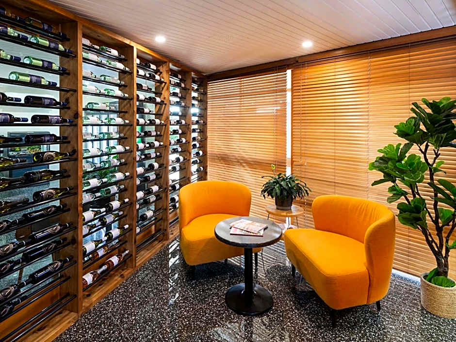 Ibis Styles Orange Hotel