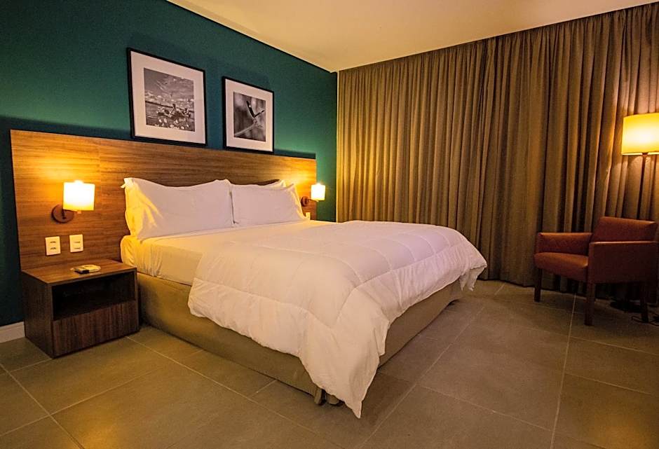 Photo 1 of 7 of 1 King Bed Suite