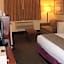 Baymont by Wyndham Denver West/Federal Center