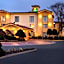 La Quinta Inn & Suites by Wyndham Norfolk Virginia Beach