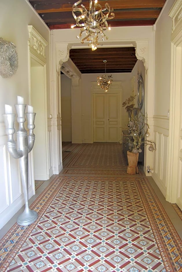 Chateau Sourliavoux, appartement en chambres d'hôtes