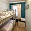 Azur Hotel