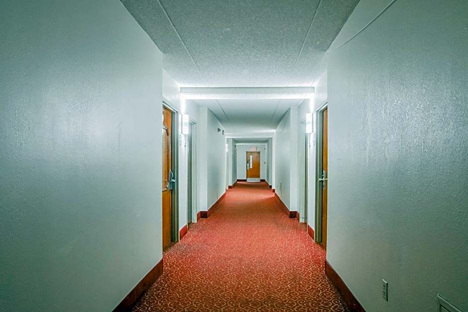 OYO Hotel Burlington South