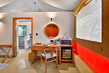 Club Savanna Tent