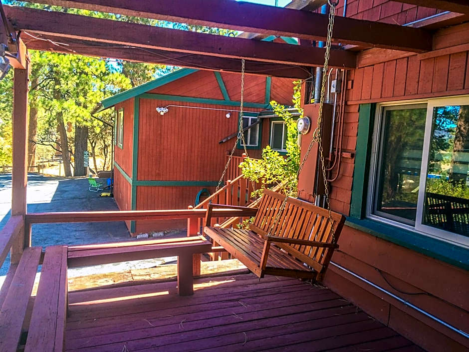 ITH Big Bear Lake Hostel & Retreat Center