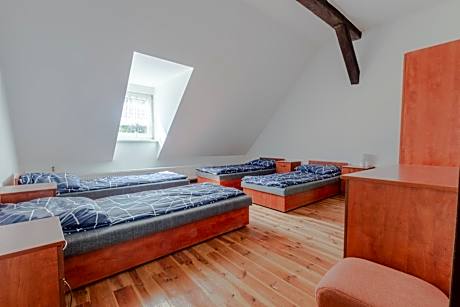 Ośrodek Szkoleniowo - Noclegowy Chojnik