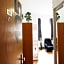 Hotel Ulm Zentrum - Komplettes Zimmer, Hochbett, Android TV & eigenem Bad - perfekt für Familien & Gruppen