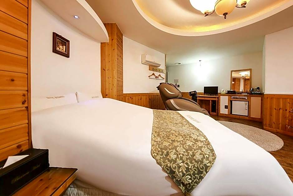 Cheonan Business Hotel