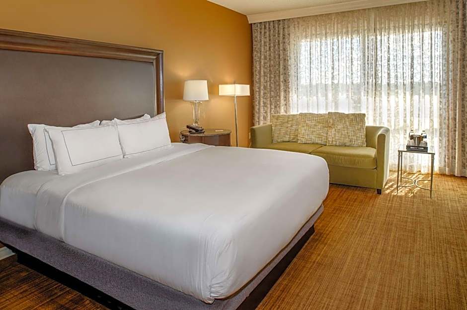 Hilton St. Louis Airport