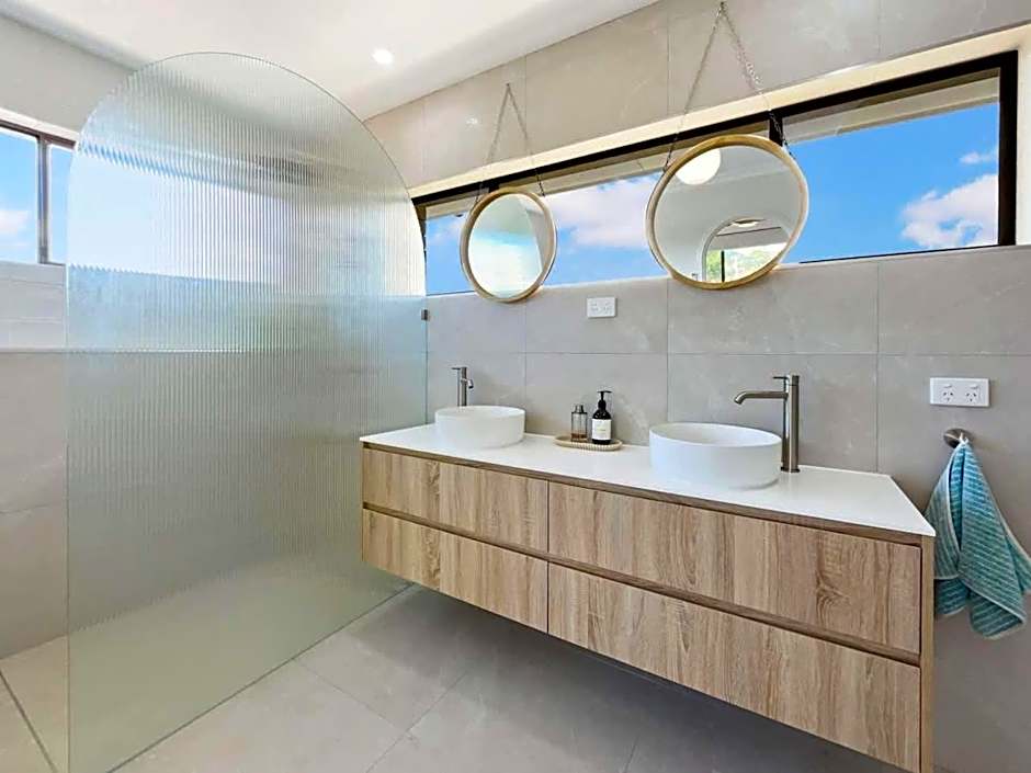 Bribie Beach House with Pool - Walk to Surf & Shops