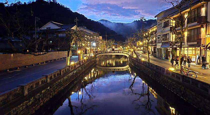 Tsukimotoya Ryokan